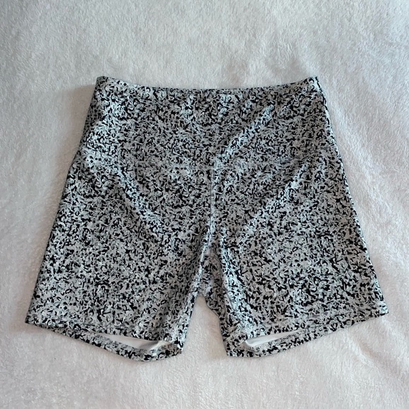 Pants - PATTERN BIKER SHORTS